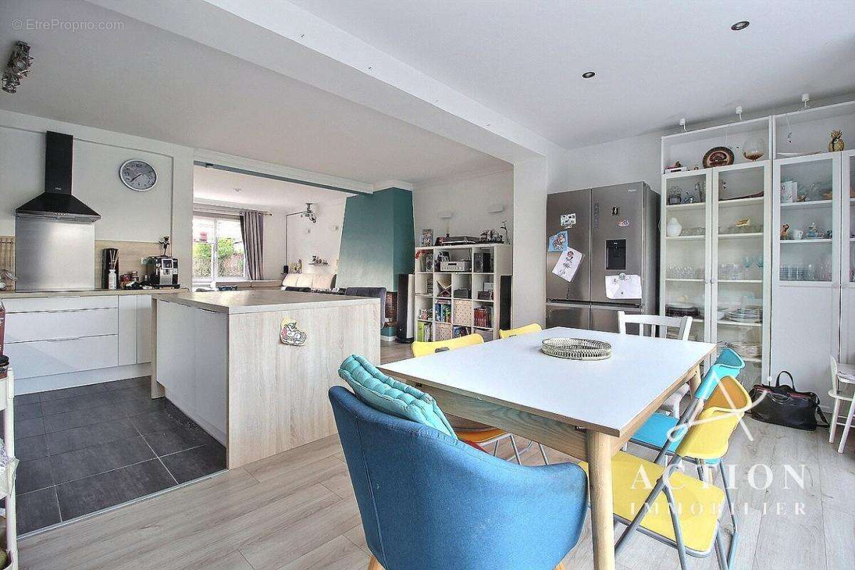 Maison à LYS-LEZ-LANNOY