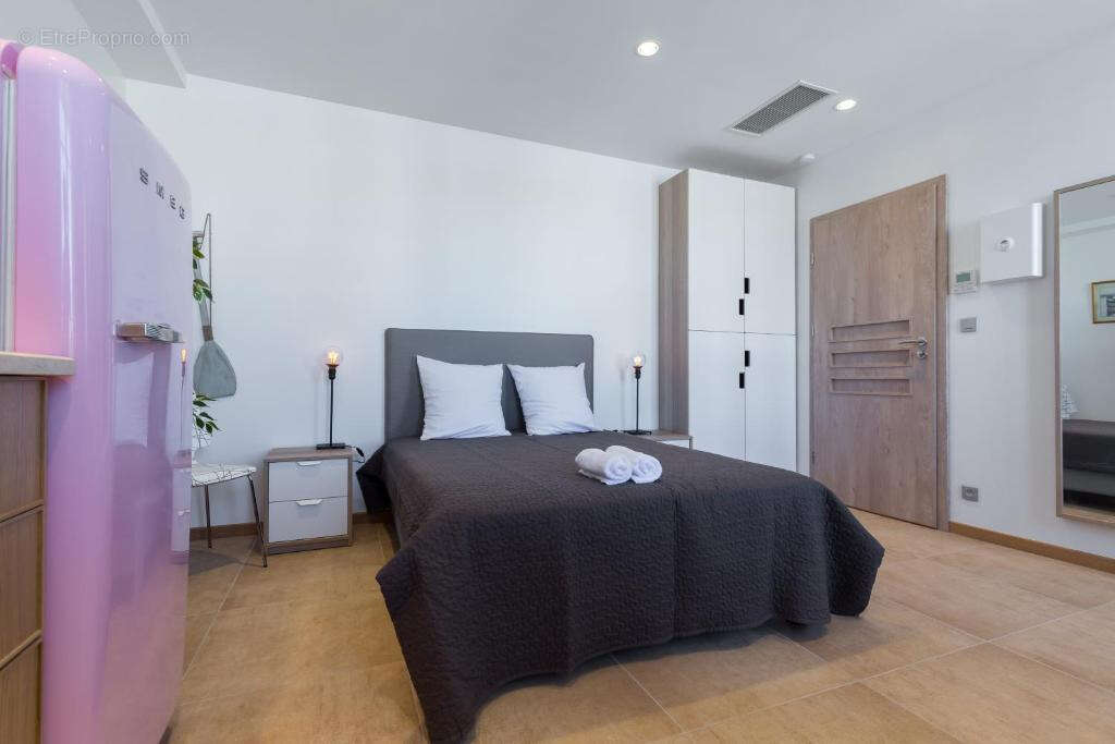 Commerce à CAGNES-SUR-MER