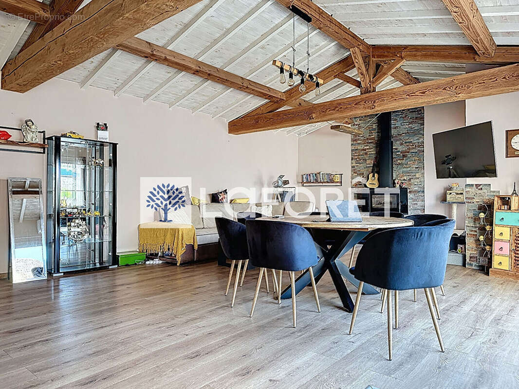 Maison à AIRVAULT