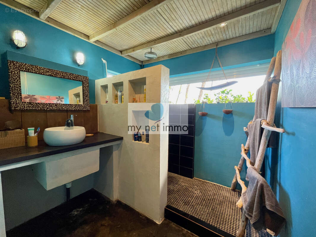Villa atypique esprit zen 3 ch + mezzanine. Piscine, vue mer. - photo 23