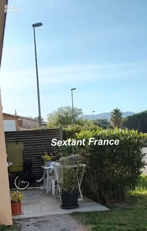 Exclusivite - villa t2 34 m².  meublée. terrasse. parking. - photo 10