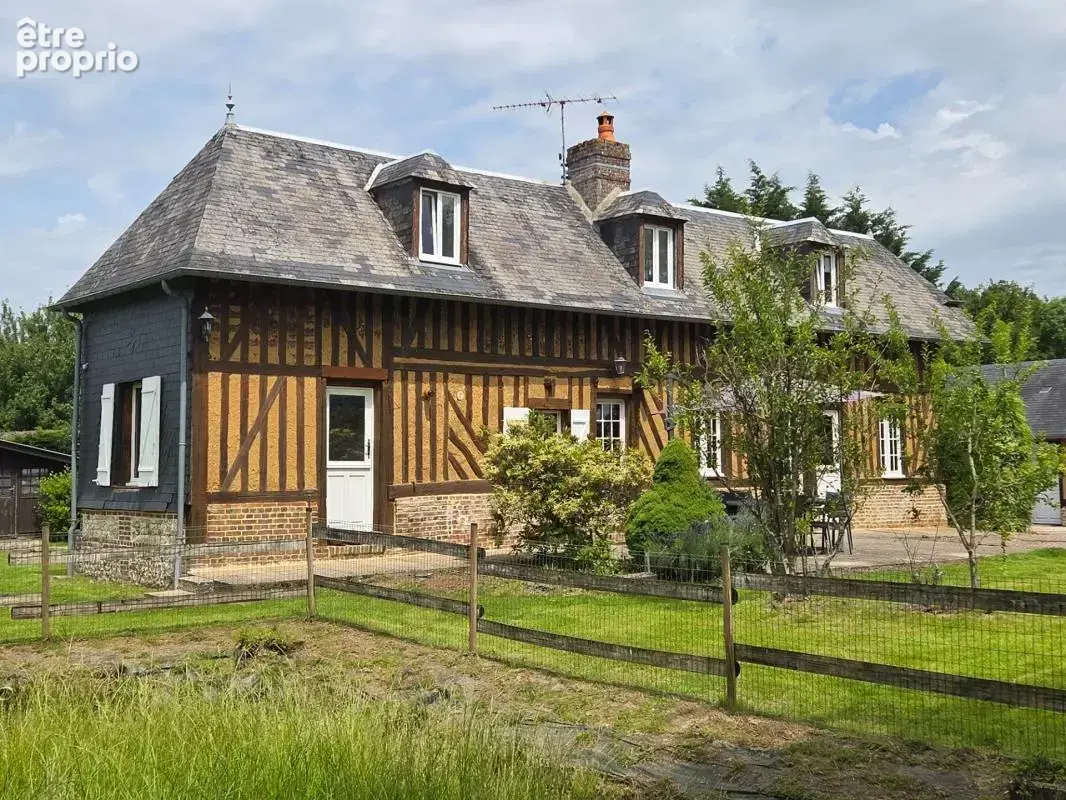 Maison Normande de 94 M2 avec un gîte de 45 M2 au calme sur un terrain de 7697 M2 - photo 3