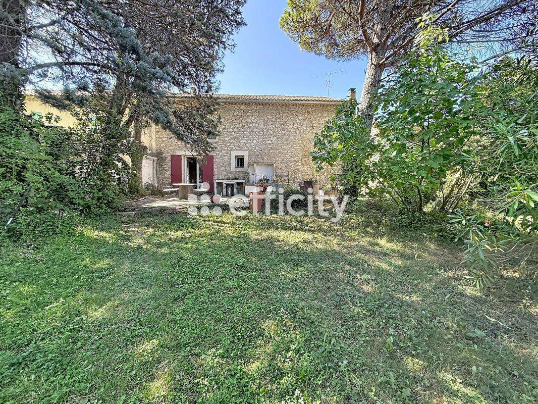 Maison 178 m² à Saint-Remy-De-Provence  - photo 13