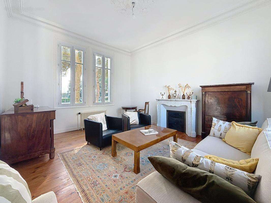 Maison à LA ROCHELLE