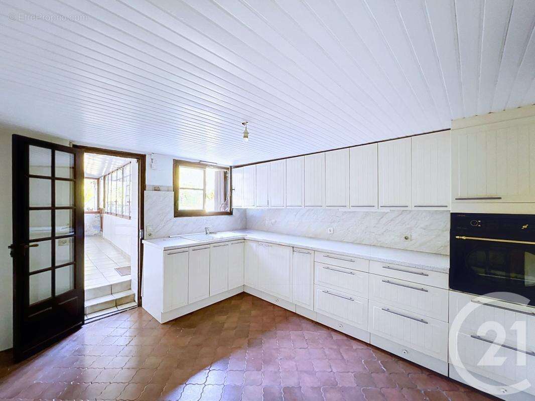 Appartement 45 m² à Choisy-Le-Roi  - photo 4