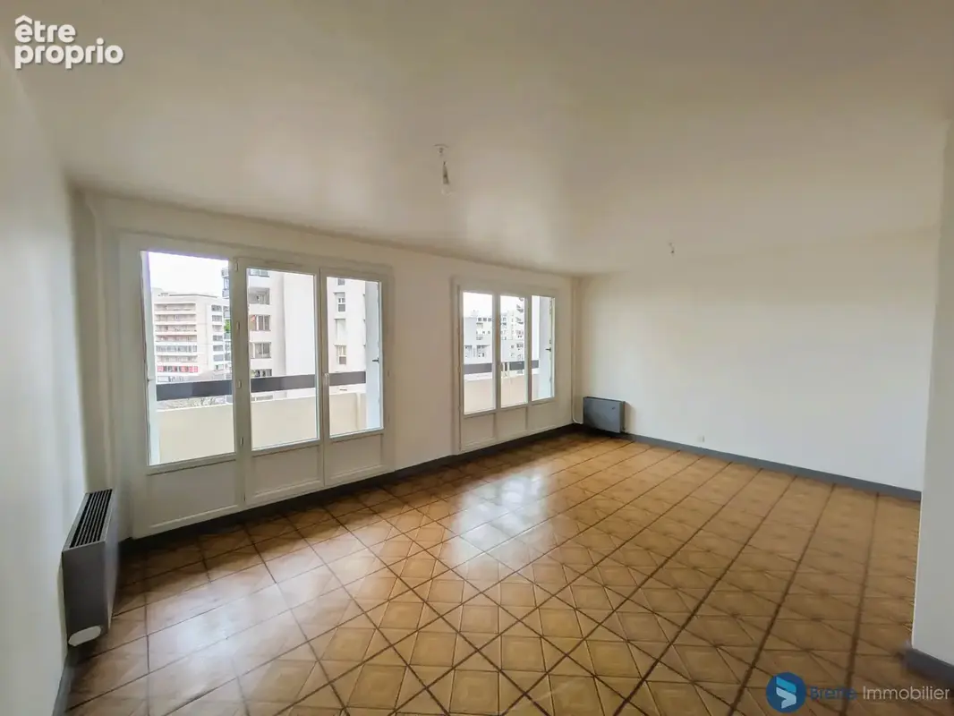 Toulon la rode - appartement t3/t4 + place de stationnement - photo 2