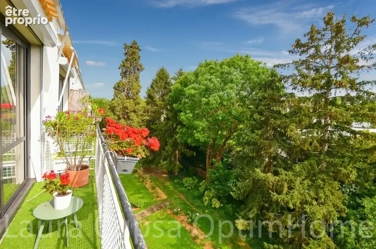 Sceaux - 8 min rer sceaux - 4p - 65,36 m² - balcon - 4e et dernier etage -  cave - box et parking libre dans residence fermee - photo 2