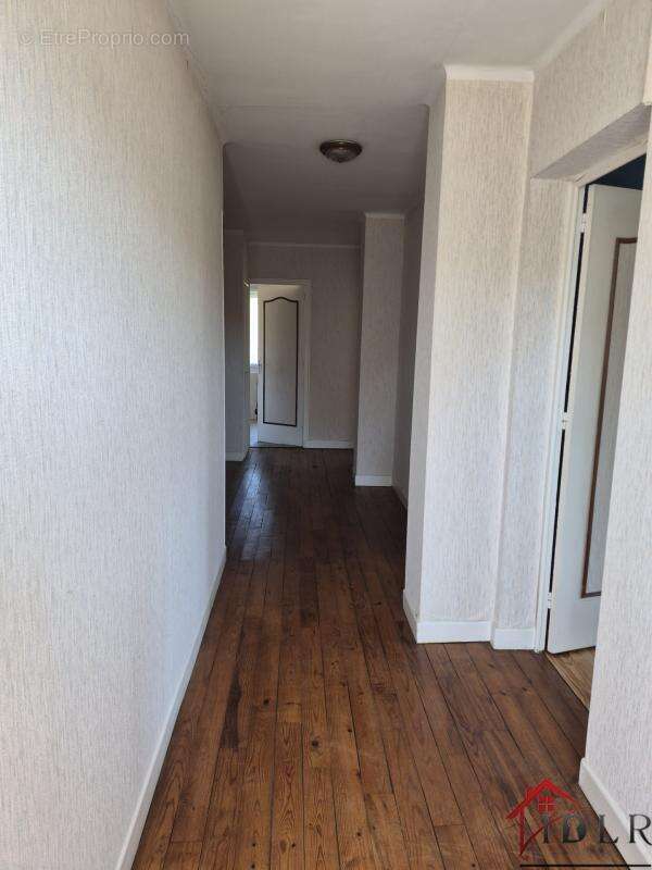Maison de 140 m sur une surface de 2600 M - photo 5