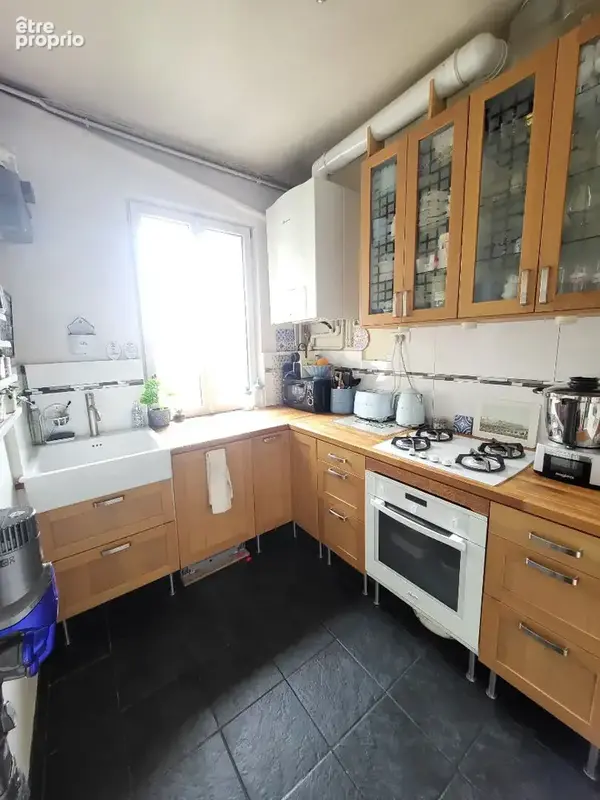 A VENDRE Appartement Enghien Les Bains 3 pièce(s) 66 m2 - photo 3