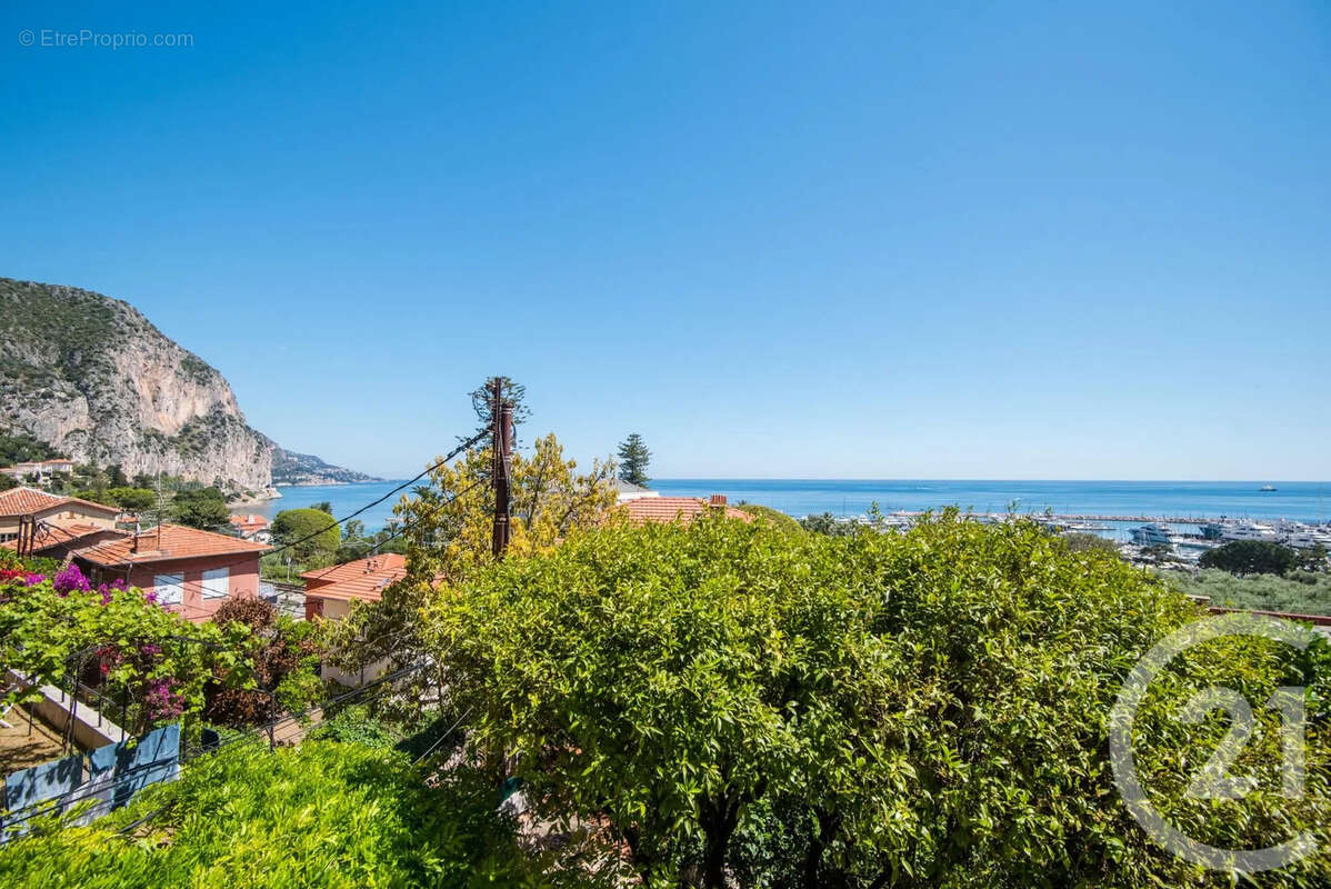 Appartement à BEAULIEU-SUR-MER