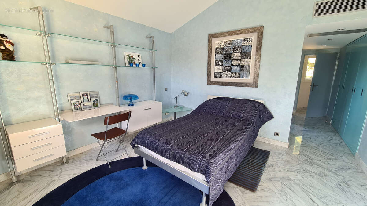 Maison 450 m² à Antibes  - photo 34