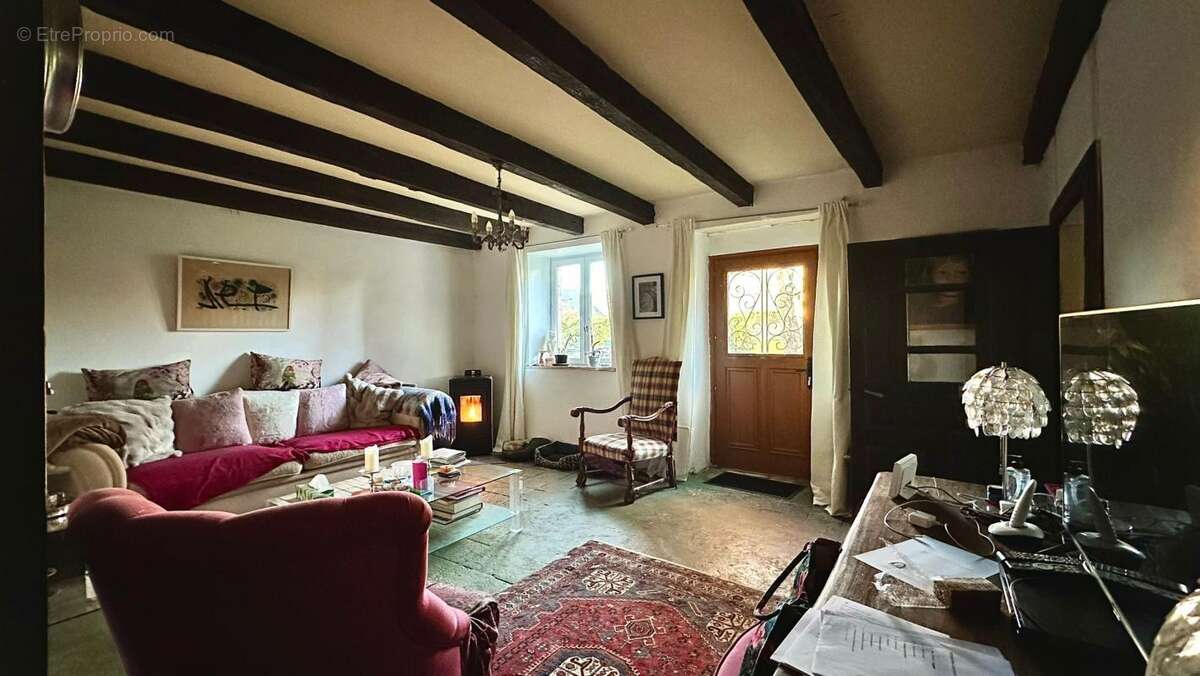 Maison à RULLAC-SAINT-CIRQ