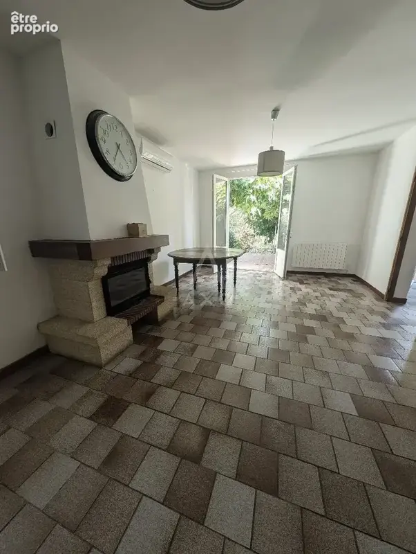 Exclusivite fabrezan proche du centre avec jardin et garages - photo 8