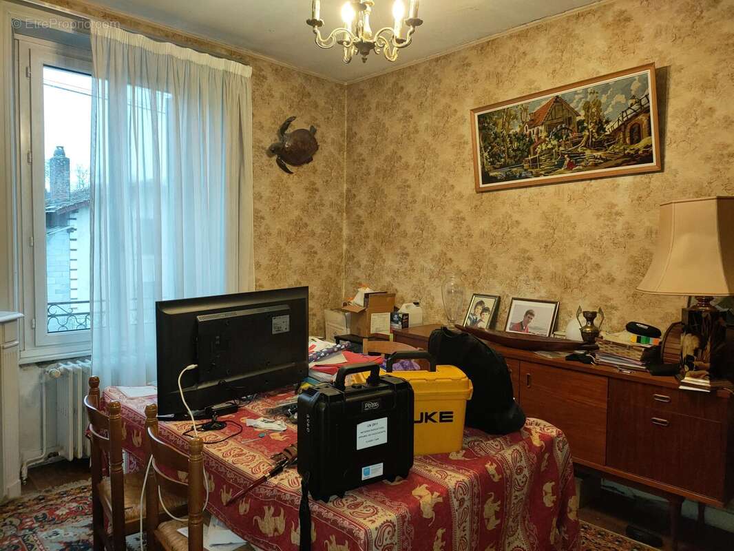 Maison à SAINT-JUNIEN