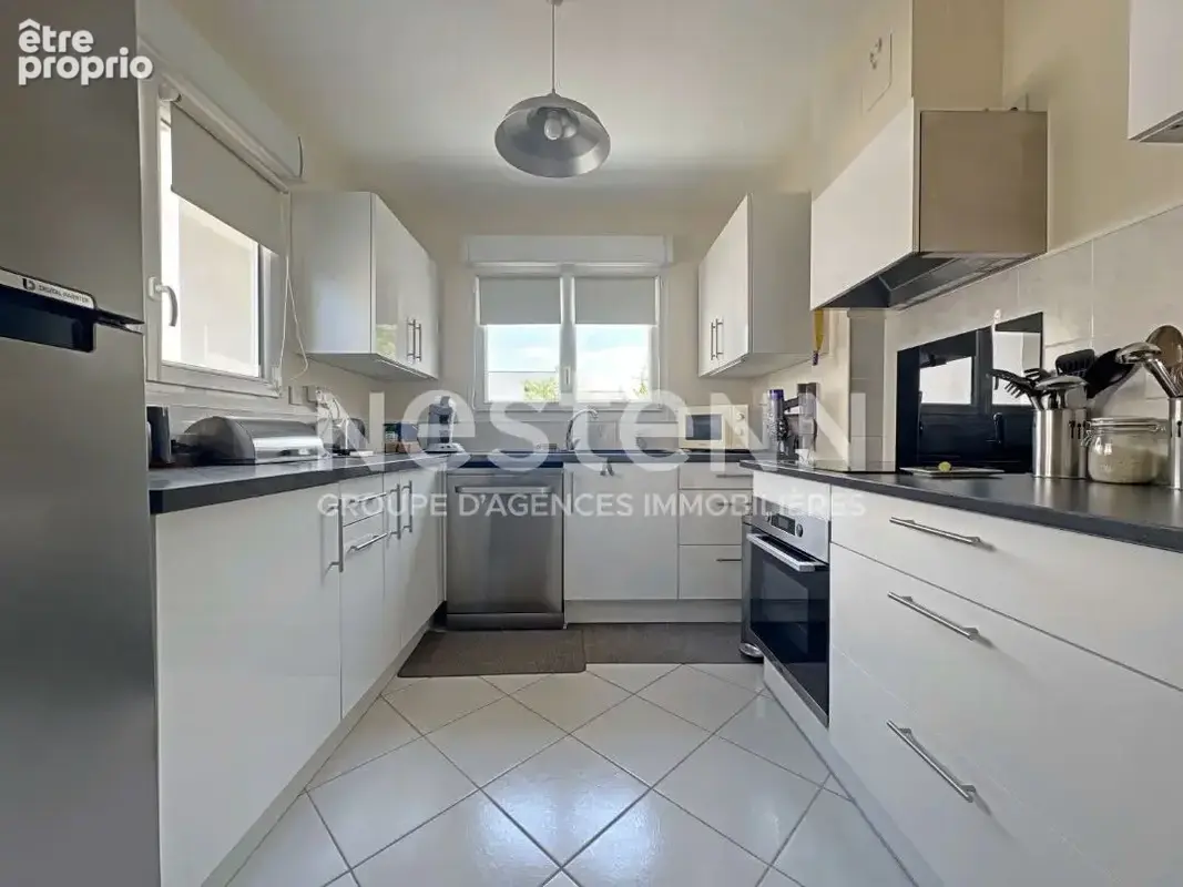 Maison de plain pied 5 pièces à vendre à Cernay-lès-Reims - Calme et Confort - photo 6