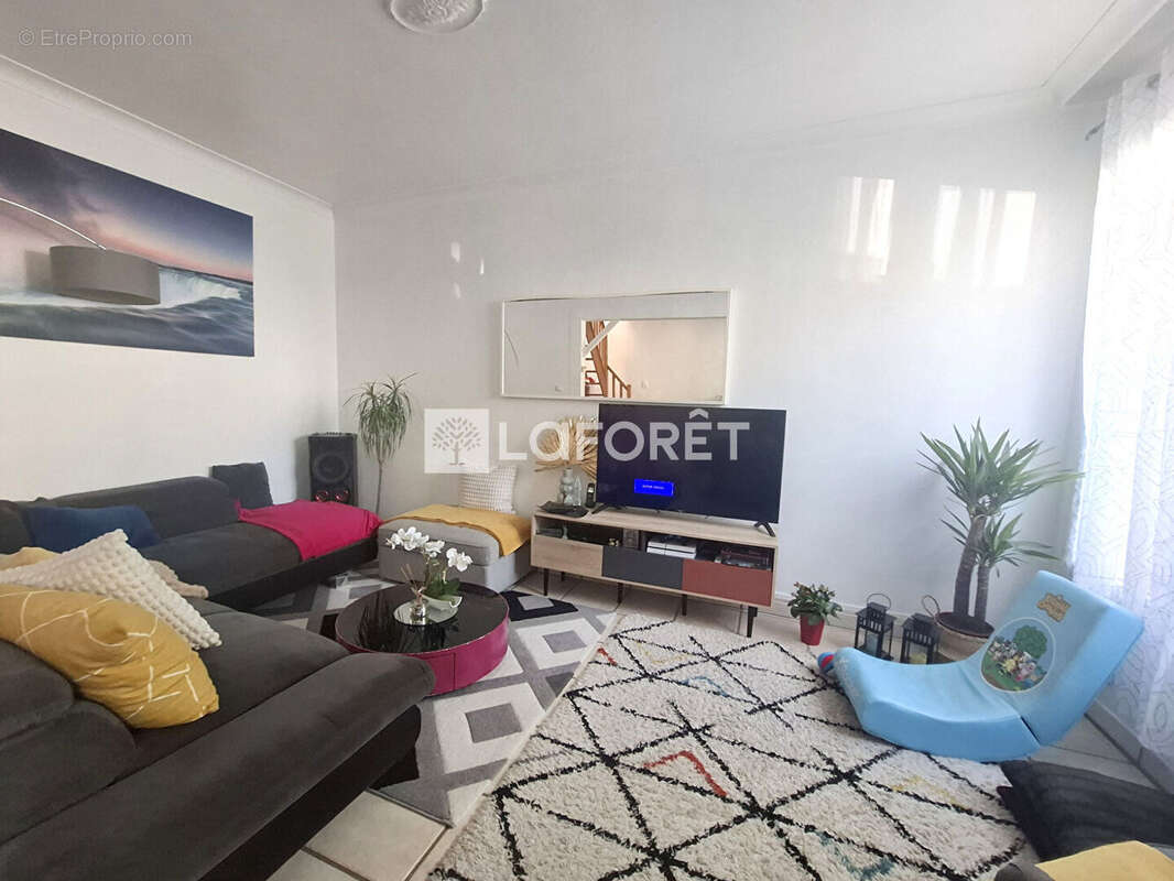 Appartement à BONDY