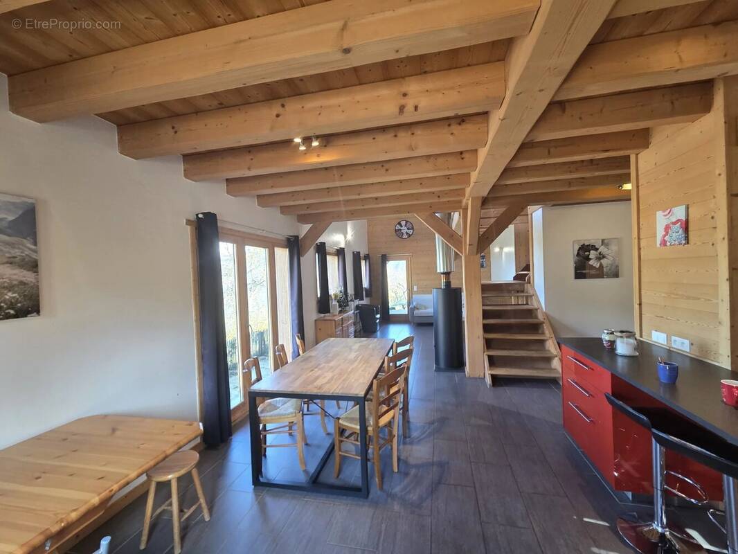 Appartement à LES AVANCHERS-VALMOREL