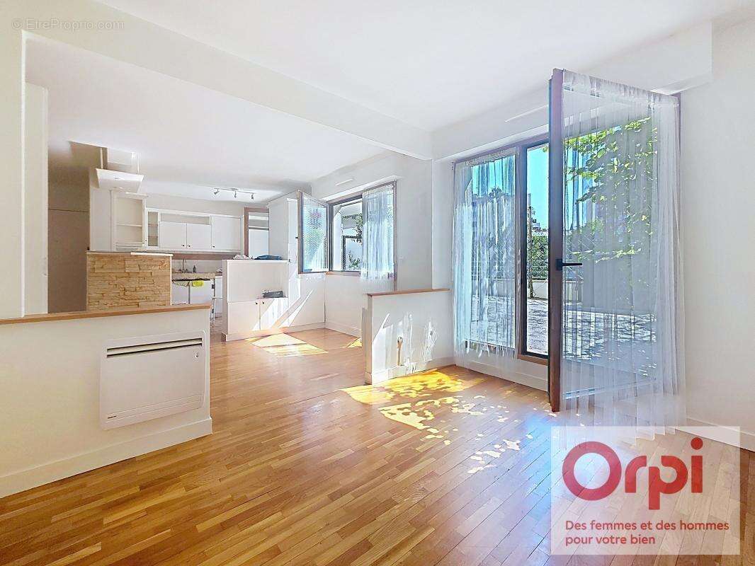 Appartement à ISSY-LES-MOULINEAUX