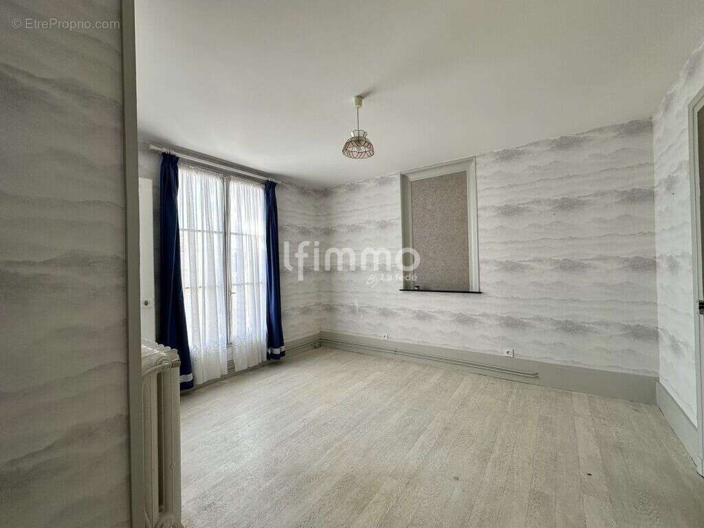 Charmente maison de ville - 41800 Montoire sur-le-loir - photo 9