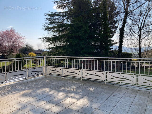 Maison à CHALONVILLARS