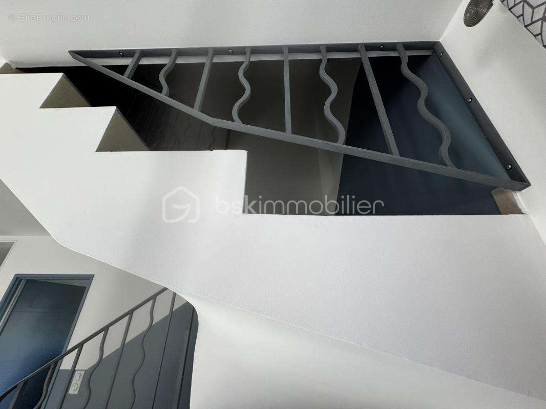 Maison à COLLONGES-AU-MONT-D&#039;OR