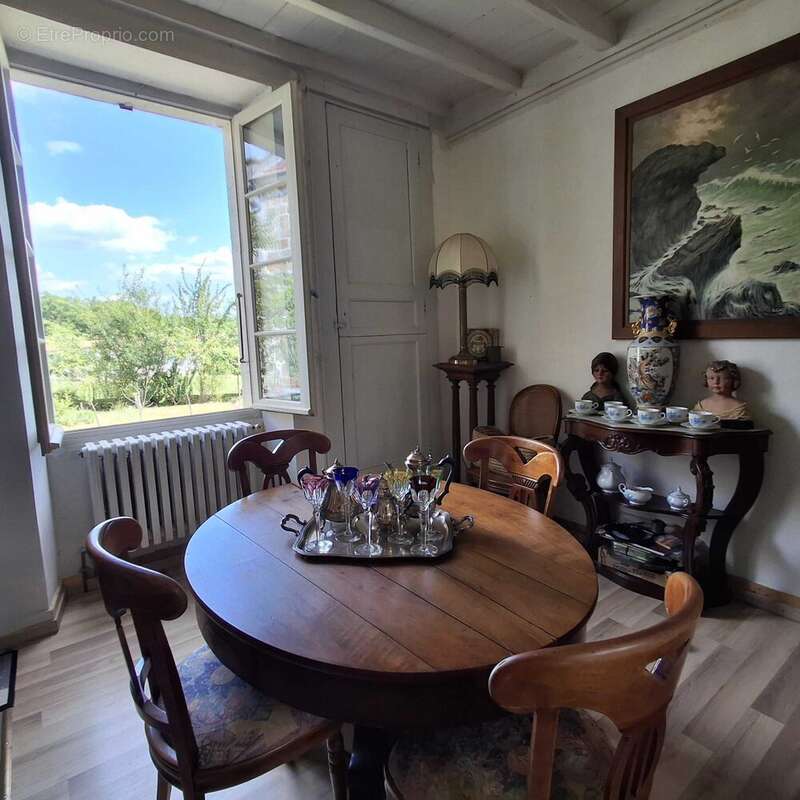 Maison à ROUMAZIERES-LOUBERT