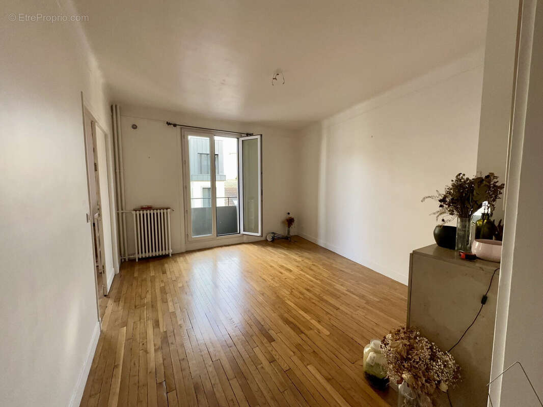 Appartement 46 m² à Paris-14e  - photo 2