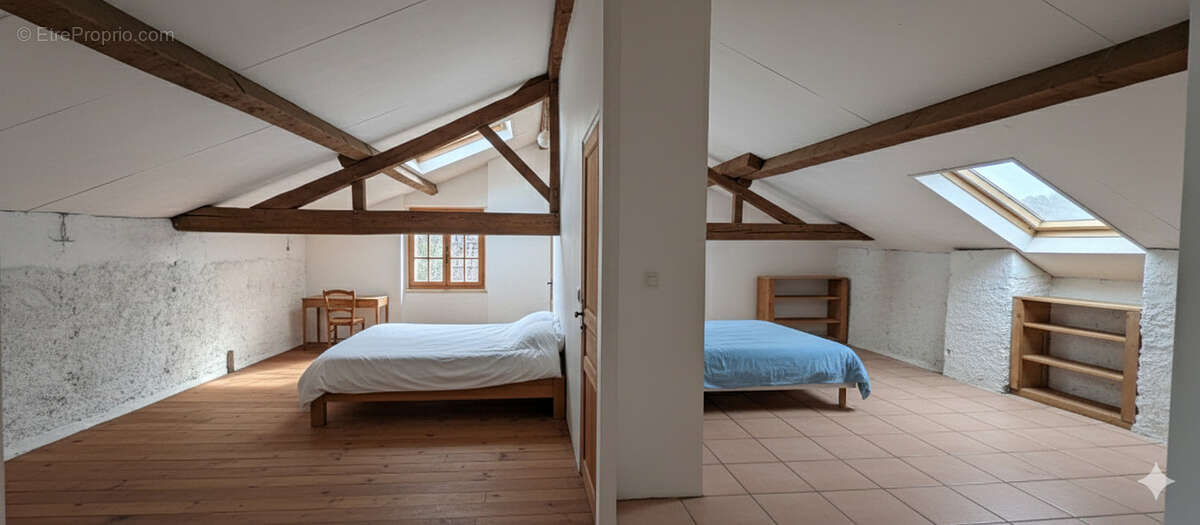 Maison à SAINT-HILAIRE-LE-VOUHIS