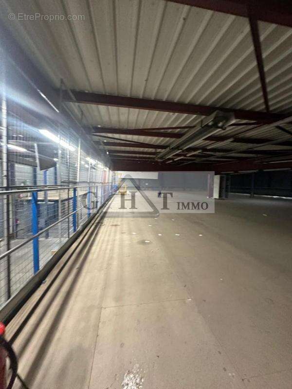 Commerce à MORANGIS