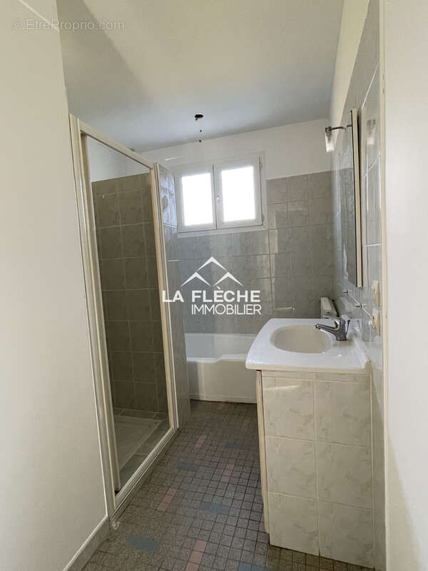 Maison à CLEFS