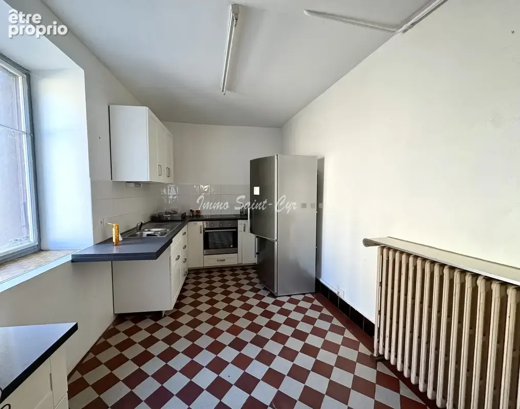 Maison de caractère à rénover de 1850   Très belle vue et beau potentiel - photo 4