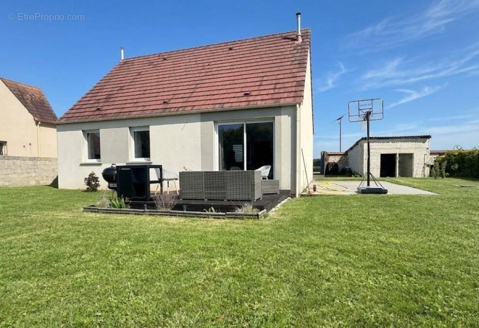 Maison à FOURNIVAL