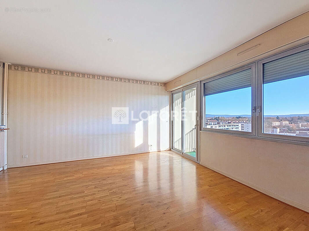 Appartement à BOURG-EN-BRESSE