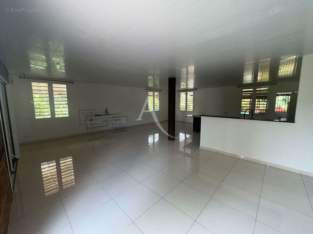 Maison à MATOURY