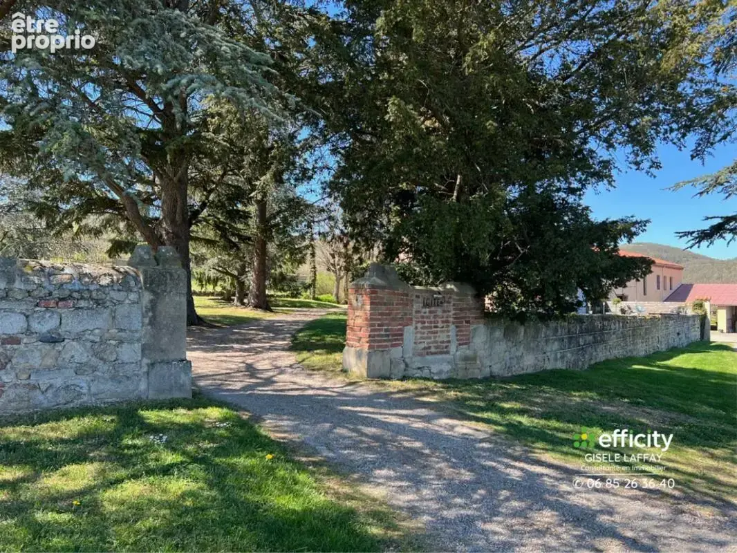 Maison 6 pièces 254 m² à vendre à Montbrison (42600) - photo 19