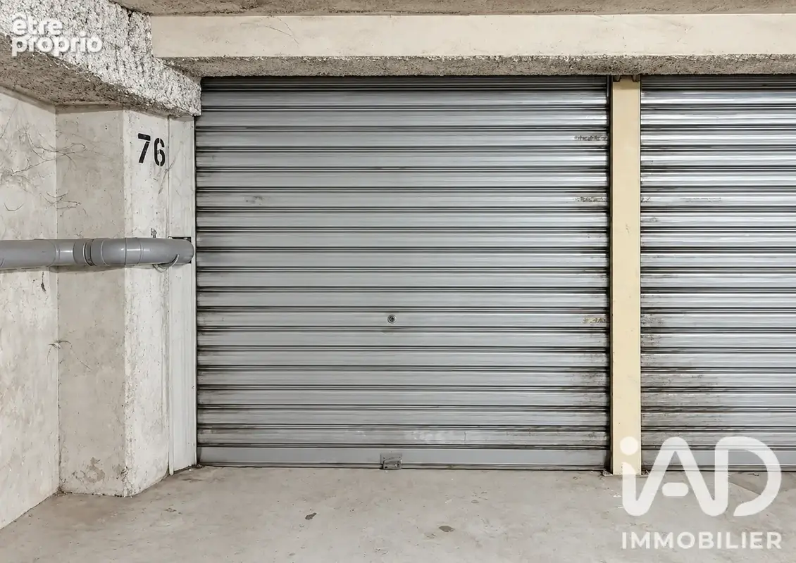 Photo 1 - Parking à PARIS-17E