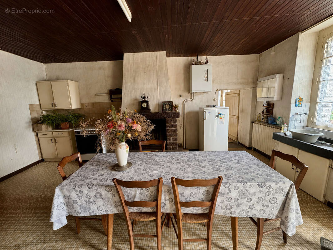 Maison à JANZE