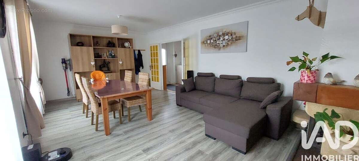 Photo 9 - Maison à CLAYE-SOUILLY