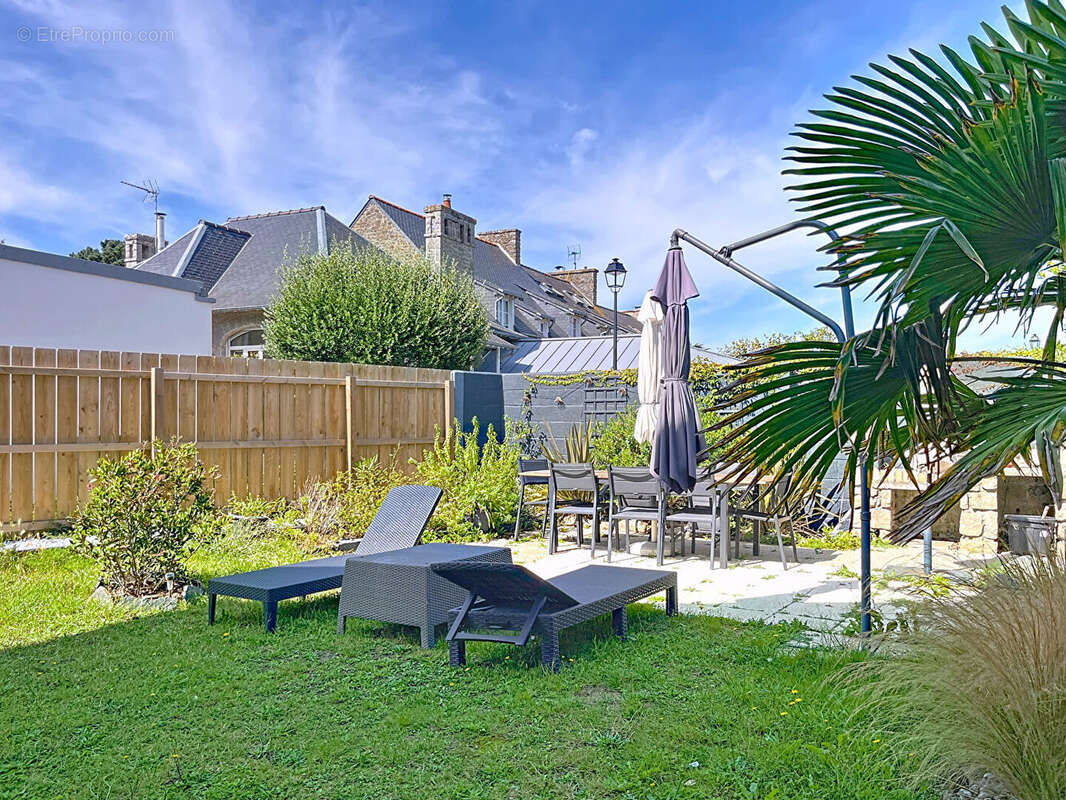 Maison à SAINT-BRIAC-SUR-MER