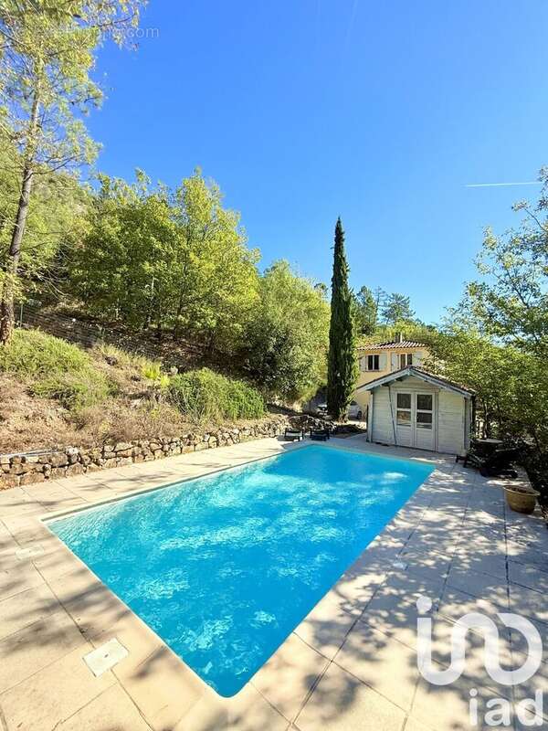 Photo 2 - Maison à ROQUESTERON