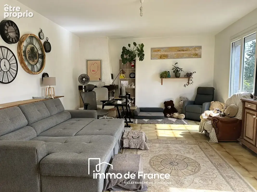 Maison 128 m² sur sous sol, 5 chambres, 5228 m² de terrain, toutes commodités, écoles et collèges et lycées à pied - photo 3