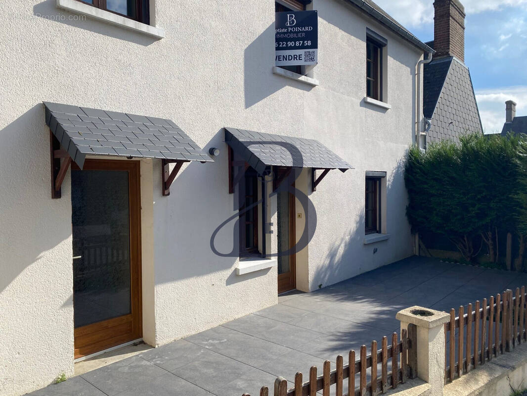 Maison à BEAUCHAMPS