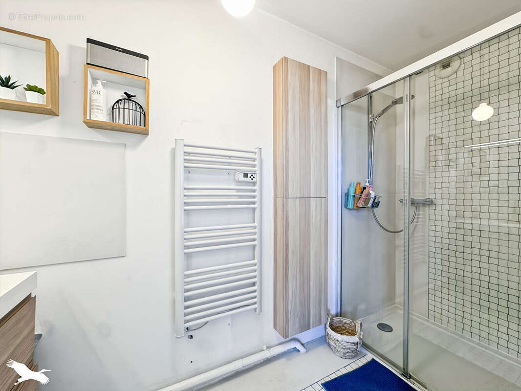 Appartement  Marseille T4 de 84 m² avec terrasse de 35 m² - Dernier étage - photo 12