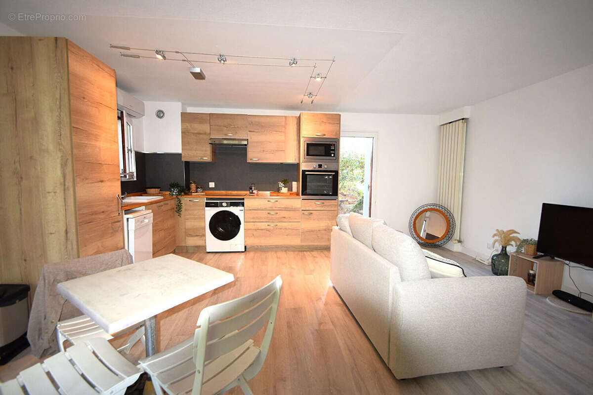 Appartement à SAINT-RAPHAEL