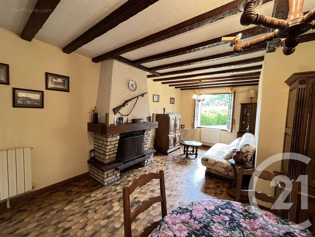 Maison à HOULBEC-COCHEREL