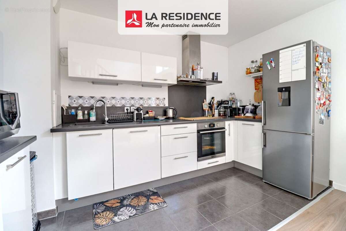 Appartement 76 m² à Poissy  - photo 4