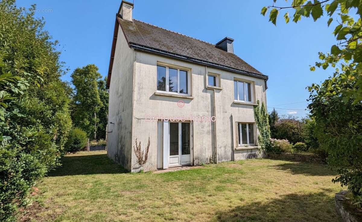 Maison à ROUDOUALLEC