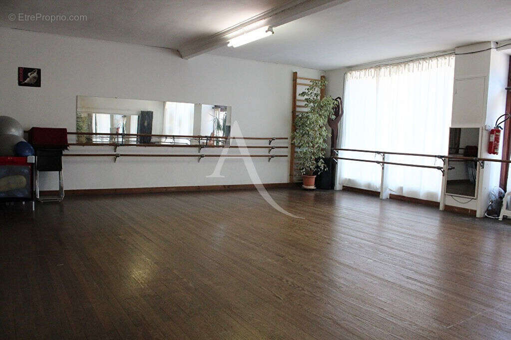 Commerce à BEDARIEUX