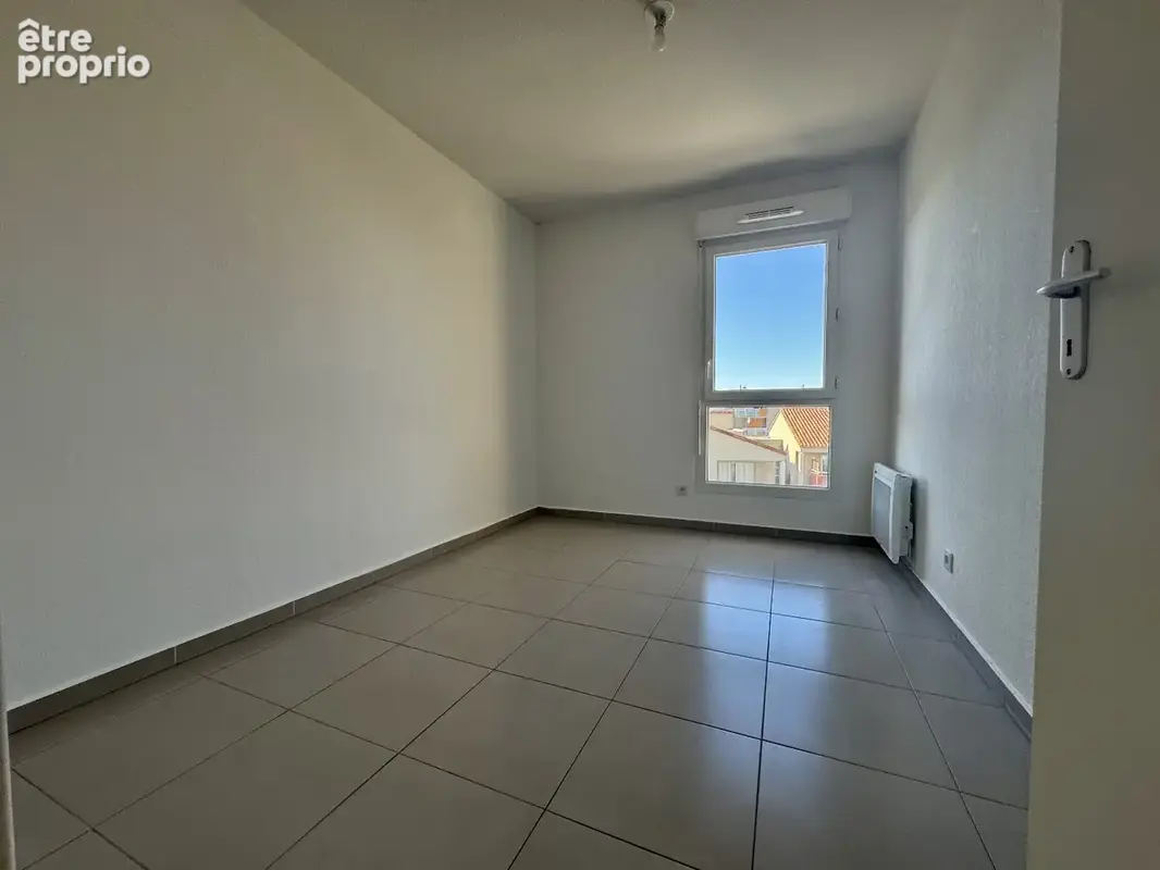 Appartement T4 avec terrasse; ascenseur, stationnements - photo 5