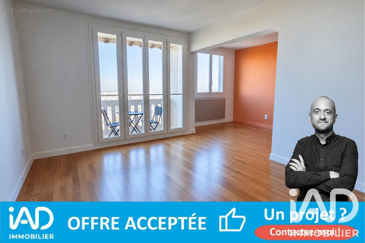Photo 1 - Appartement à SAINTE-FOY-LES-LYON